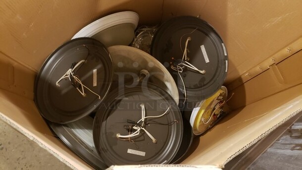 Lot of Dome Ceiling Lights - Image 1 of 2