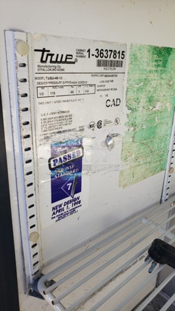 True TSSU-48-12 48" 2-Door Refrigerated Sandwich Prep Table - Image 4 of 4