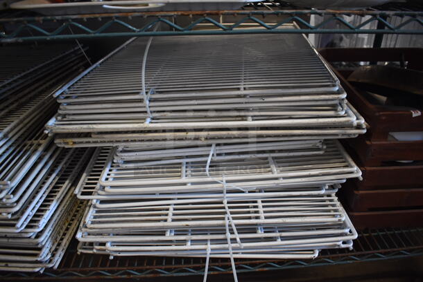 ALL ONE MONEY! Tier Lot of Various Items Including Poly Racks and Wooden Crate - Image 3 of 5