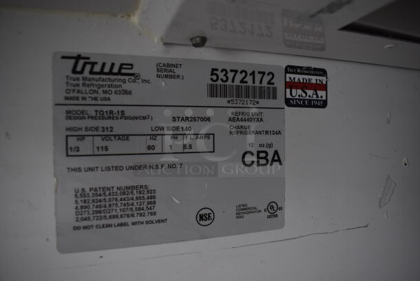 2010 True TG1R-1S Stainless Steel Commercial Single Door Reach In Cooler w/ Poly Coated Racks on Commercial Casters. 115 Volts, 1 Phase. 29x35x83. Tested and Working! - Image 6 of 7