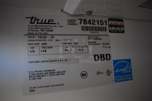 2013 True TG1R-1S ENERGY STAR Stainless Steel Commercial Single Door Reach In Cooler w/ Poly Coated Racks on Commercial Casters. 115 Volts, 1 Phase. 29x35x83. Tested and Working! - Image 6 of 6