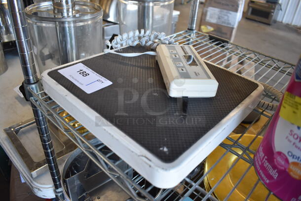 Health O Meter 349KLX Metal 400 Pound Capacity Scale. 12.5x12.5x2 - Image 3 of 4