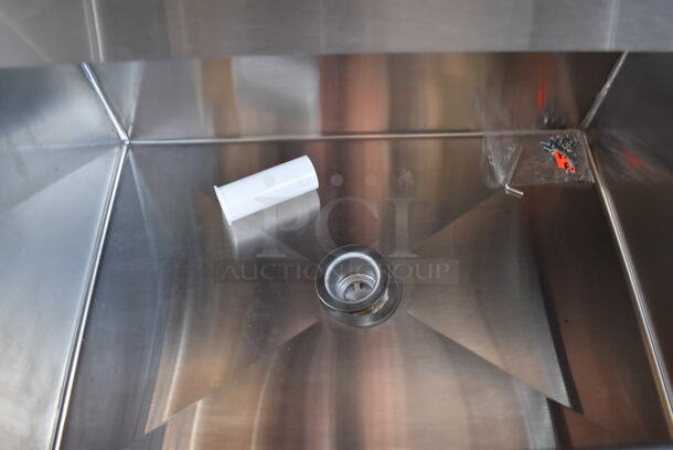 BRAND NEW SCRATCH AND DENT! Eagle B24IC-19-DSR Stainless Steel Commercial Ice Bin w/ Lid. 24x20x37 - Image 5 of 6