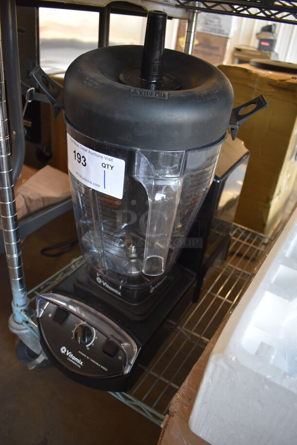 LIKE NEW! 2022 Vitamix VM0141A 5205 XL 4.2 hp Variable Speed Blender with 1.5 Gallon Container. Unit Has Only Been Used a Few Times! 120 Volts, 1 Phase. 8x19x21. Tested and Working! - Image 2 of 7