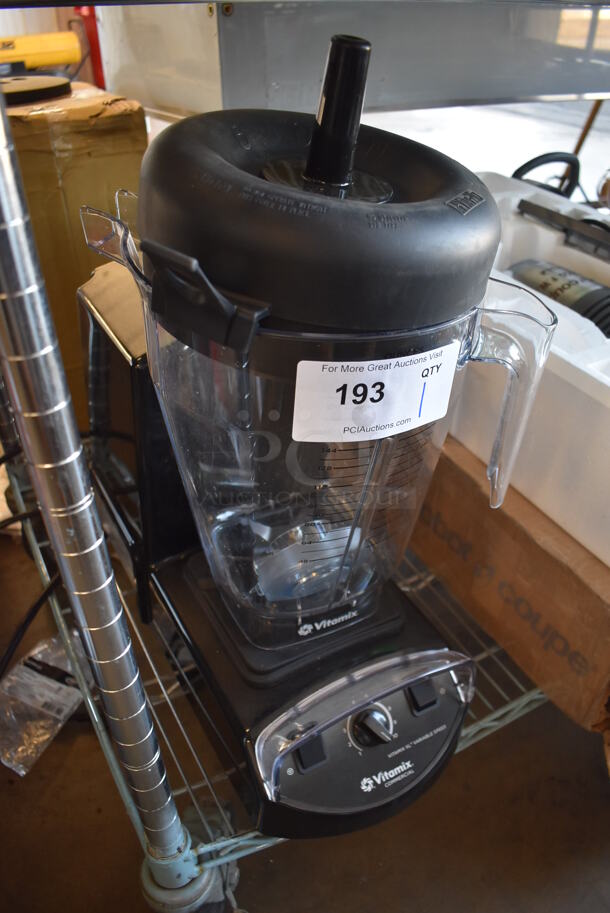 LIKE NEW! 2022 Vitamix VM0141A 5205 XL 4.2 hp Variable Speed Blender with 1.5 Gallon Container. Unit Has Only Been Used a Few Times! 120 Volts, 1 Phase. 8x19x21. Tested and Working! - Image 3 of 7