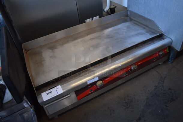 Avantco Stainless Steel Commercial Countertop Electric Powered Flat Top Griddle w/ Thermostatic Controls. 208-220 Volts, 3 Phase. 36x20x11 - Image 3 of 7
