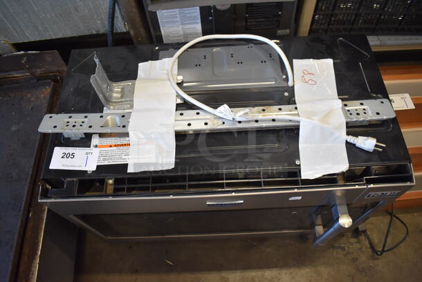 2019 Maytag MMV4206FZ-5 Stainless Steel Microwave w/ Plate. 120 Volts, 1 Phase. 30x16x18 - Image 3 of 5