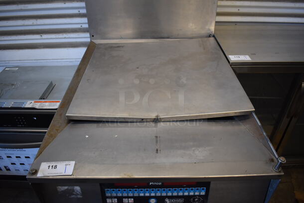 Pitco Frialator DD24RUFM Stainless Steel Commercial Floor Style Natural Gas Powered Donut Fryer. 72,000 BTU. 29x43x56 - Image 5 of 8
