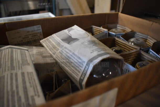 ALL ONE MONEY! Tier Lot of Various Items Including Philips Light Bulbs - Image 4 of 6