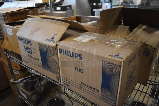 ALL ONE MONEY! Tier Lot of Various Items Including Philips Light Bulbs - Image 6 of 6