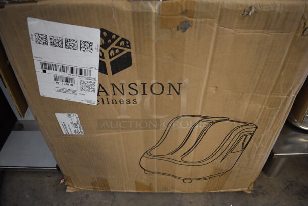 IN ORIGINAL BOX! Expansion Foot / Ankle Massager. 18x20x19 - Image 5 of 5