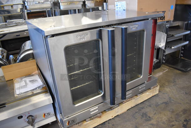 LIKE NEW! CPG Cooking Performance Group FEC-100-B Stainless Steel Commercial Electric Powered Full Size Convection Oven w/ View Through Doors, Metal Oven Racks and Thermostatic Controls. 208 Volts, 1 Phase. 38x30x28. Tested and Working! - Image 4 of 6