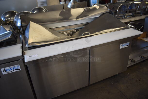 BRAND NEW SCRATCH AND DENT! Avantco 178SSPT60MHC Stainless Steel Commercial Sandwich Salad Prep Table Bain Marie Mega Top on Commercial Casters. 115 Volts, 1 Phase. 60x35x46. Tested and Working! - Image 2 of 7
