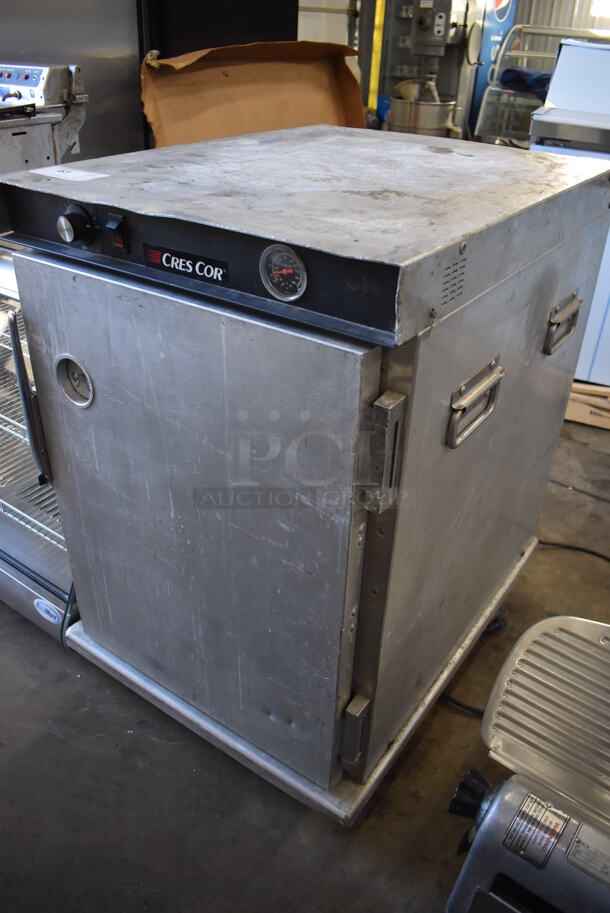 CresCor H3391813C Metal Commercial Warming Heated Cabinet on Commercial Casters. 120 Volts, 1 Phase. 23x30x37. Tested and Does Not Power On - Image 3 of 6
