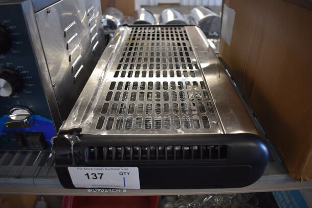 Zap N Trap Metal Bug Zapper. 120 Volts, 1 Phase. 26x5x13. Tested and Working! - Image 1 of 4