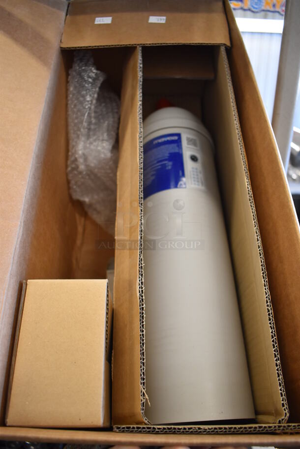 BRAND NEW IN BOX! Mavea Water Filtration Cartridge. 5x5x24 - Image 1 of 4