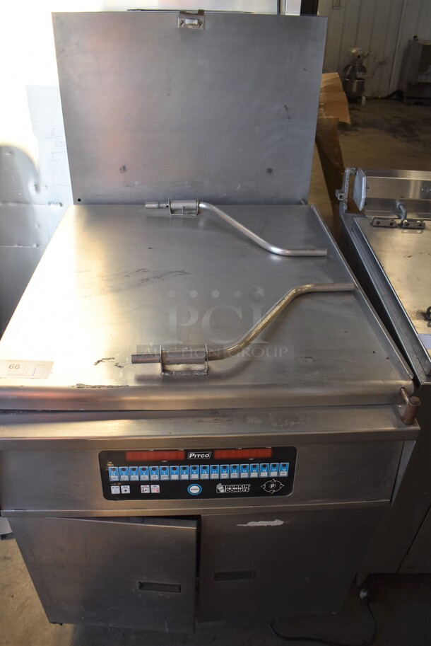 Pitco Frialator DD24RUFM Stainless Steel Commercial Floor Style Natural Gas Powered Donut Fryer. 72,000 BTU. 30x43x56