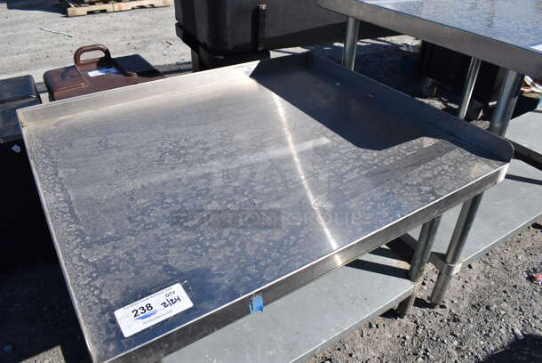 Stainless Steel Commercial Equipment Stand w/ Metal Under Shelf. 36x30x25 - Image 4 of 5