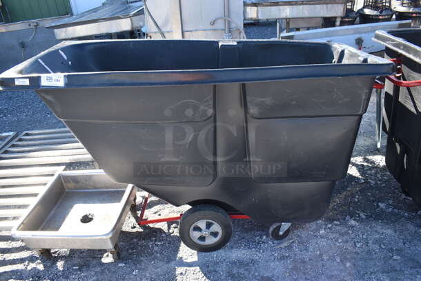 BRAND NEW SCRATCH AND DENT! Rubbermaid Black Poly Portable Bin on Casters. 69x34x44