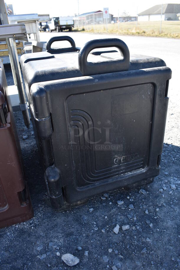 Cambro Black Poly Insulated Food Carrying Case. 17x25x23 - Image 4 of 8