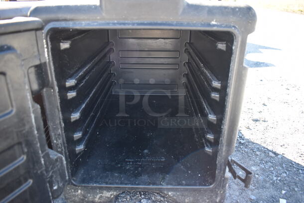 Cambro Black Poly Insulated Food Carrying Case. 17x25x23 - Image 7 of 8