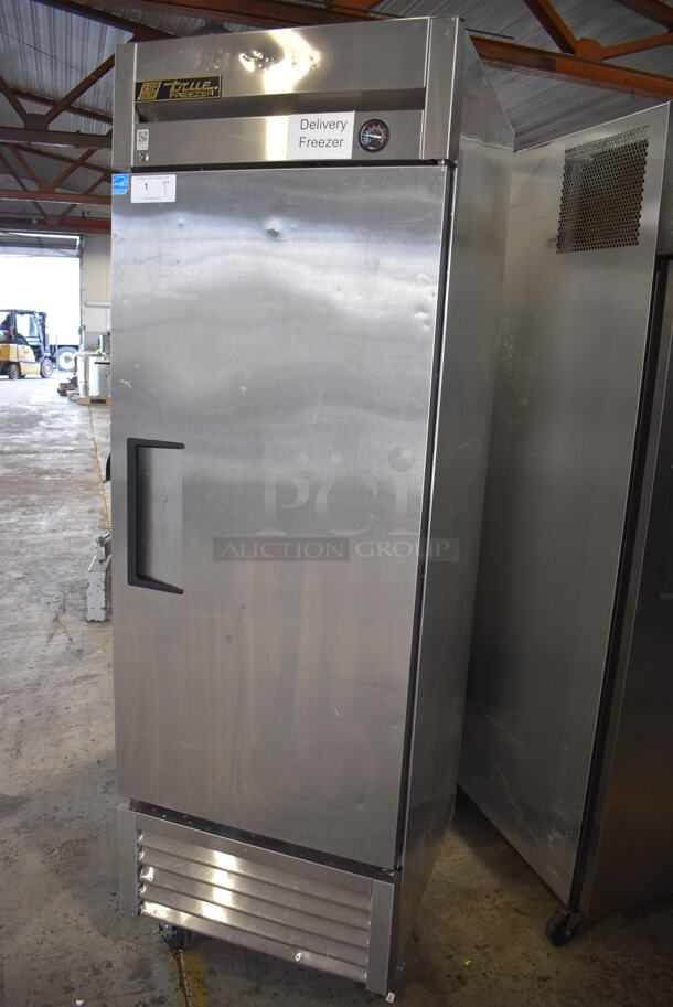2013 True T-23F ENERGY STAR Stainless Steel Commercial Single Door Reach In Freezer w/ Poly Coated Racks on Commercial Casters. 115 Volts, 1 Phase. 27x30x84. Tested and Working! - Image 3 of 6