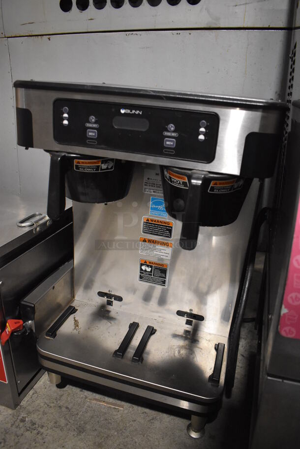 2019 Bunn ICB TWIN SH ENERGY STAR Stainless Steel Commercial Countertop Double Coffee Machine w/ Hot Water Dispenser and 2 Poly Brew Baskets. 120/240 Volts, 1 Phase. 20x21x34 - Image 6 of 6