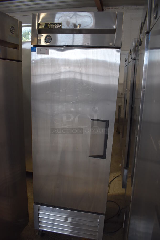 2013 True T-23F ENERGY STAR Stainless Steel Commercial Single Door Reach In Freezer w/ Poly Coated Racks on Commercial Casters. 115 Volts, 1 Phase. 27x30x84. Tested and Working! - Image 3 of 6