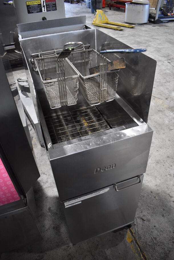 2013 Dean SR152GN Stainless Steel Commercial Floor Style Natural Gas Powered Deep Fat Fryer w/ 2 Metal Fry Baskets and Side Splash Guards on Commercial Casters. 120,000 BTU. 15.5x30x47 - Image 3 of 7