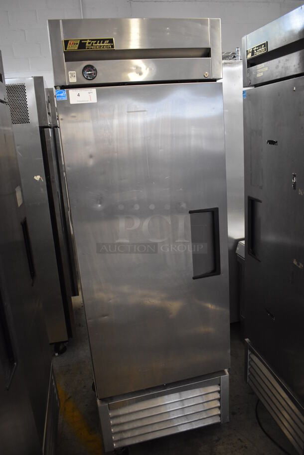 2013 True T-23F ENERGY STAR Stainless Steel Commercial Single Door Reach In Freezer w/ Poly Coated Racks on Commercial Casters. 115 Volts, 1 Phase. 27x30x84. Tested and Working! - Image 3 of 7
