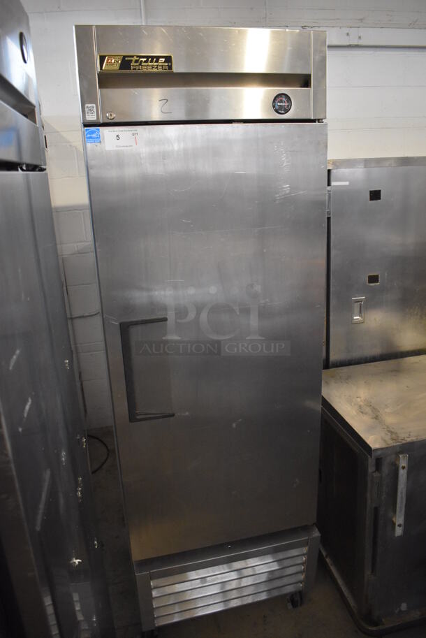2013 True T-23F ENERGY STAR Stainless Steel Commercial Single Door Reach In Freezer w/ Poly Coated Racks on Commercial Casters. 115 Volts, 1 Phase. 27x30x84. Tested and Working! - Image 4 of 7