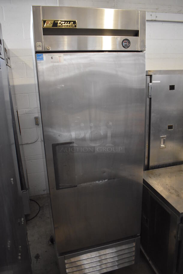 2013 True T-23F ENERGY STAR Stainless Steel Commercial Single Door Reach In Freezer w/ Poly Coated Racks on Commercial Casters. 115 Volts, 1 Phase. 27x30x84. Tested and Working! - Image 4 of 7