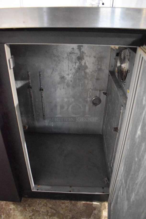 Beverage Air BB48 Metal Commercial 2 Door Back Bar Cooler. 115 Volts, 1 Phase. 48x23.5x38. Tested and Working! - Image 4 of 7