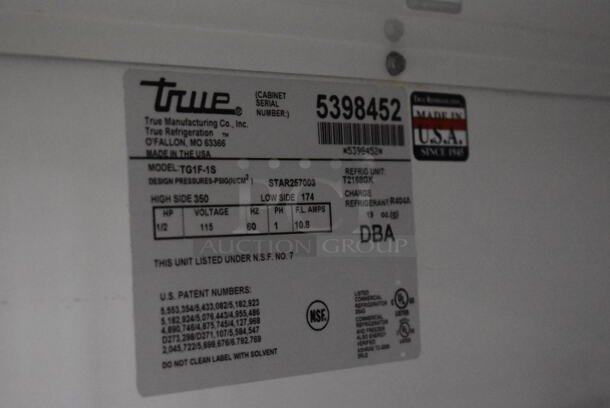 2010 True TG1F-1S Stainless Steel Commercial Single Door Reach In Freezer w/ Poly Coated Racks on Commercial Casters. 115 Volts, 1 Phase. 28x35x83. Tested and Working! - Image 7 of 7