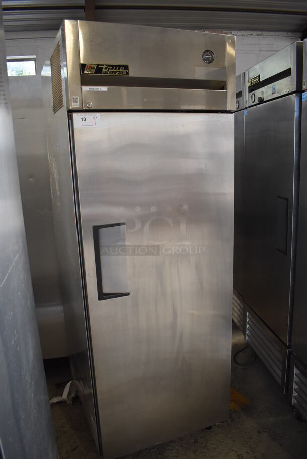 2011 True TG1F-1S Stainless Steel Commercial Single Door Reach In Freezer w/ Poly Coated Racks on Commercial Casters. 115 Volts, 1 Phase. 28x35x83. Tested and Working! - Image 4 of 7