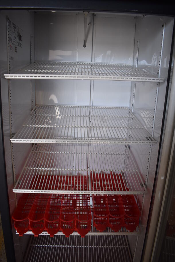 True GDM-26 Metal Commercial Single Door Reach In Cooler Merchandiser w/ Poly Coated Racks. 115 Volts, 1 Phase. 30x30x78.5. Tested and Does Not Power On - Image 4 of 6