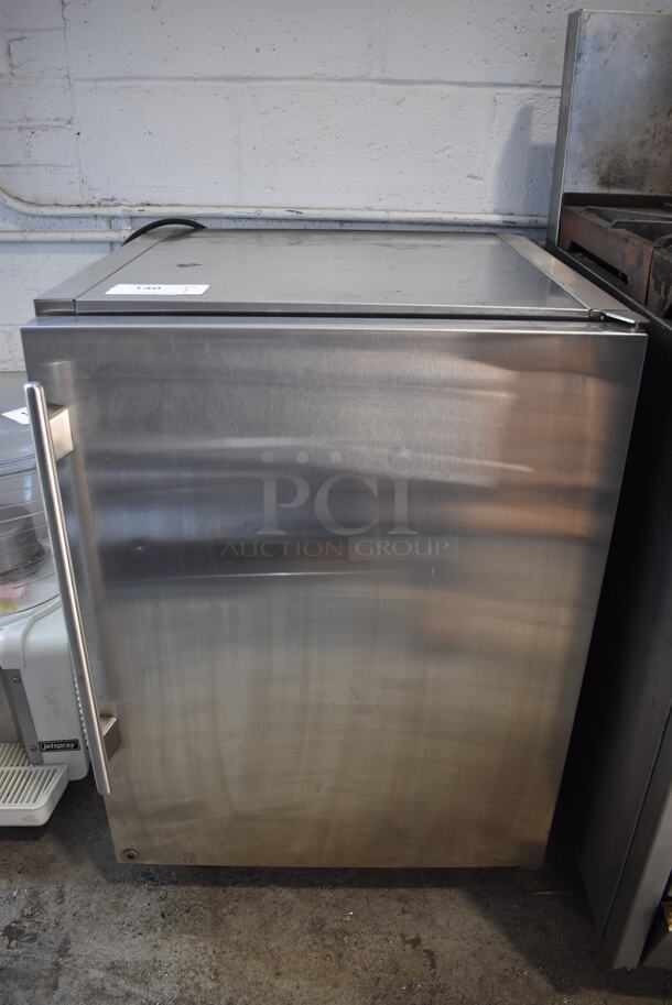 2016 True TUR-24-R-SS-B Stainless Steel Commercial Single Door Undercounter Cooler. 115 Volts, 1 Phase. 24x24x34. Tested and Does Not Power On - Image 1 of 6