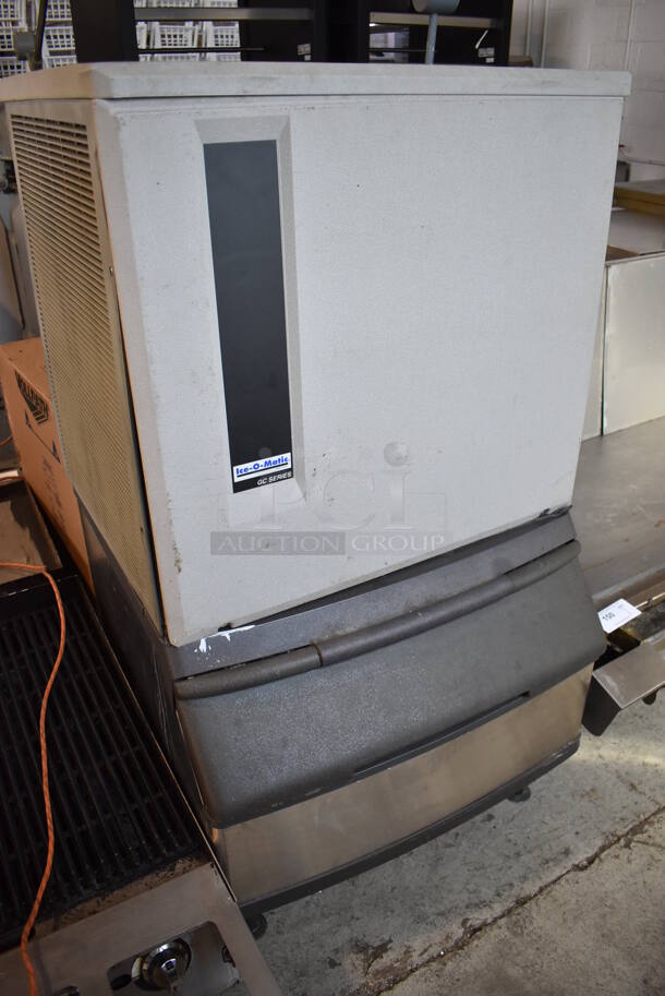 Ice O Matic GC756A2 Metal Commercial Ice Head on Commercial Ice Bin. 208-230 Volts, 1 Phase. 31x30x54 - Image 3 of 5
