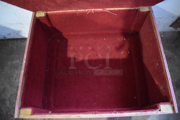 Pink Wooden Box. 26.5x23x12 - Image 4 of 4