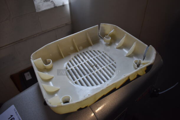 BRAND NEW SCRATCH AND DENT! Galaxy 177GMIX30 Metal Commercial Floor Style 30 Quart Planetary Dough Mixer w/ Stainless Steel Mixing Bowl, Bowl Guard, Dough Hook and Paddle Attachments. Unit Has Broken Backside Panel and Fan. 110 Volts, 1 Phase. 23x27x45. Tested and Working! - Image 5 of 11