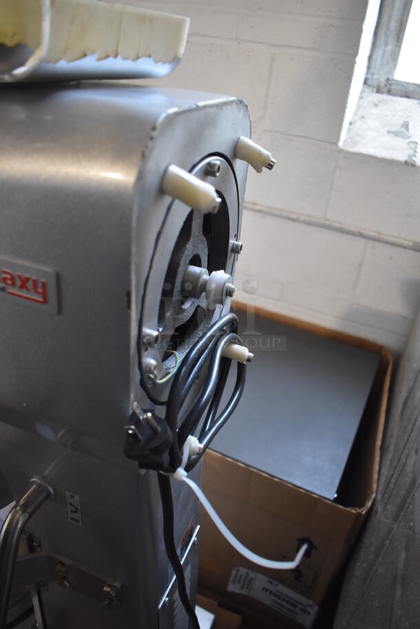 BRAND NEW SCRATCH AND DENT! Galaxy 177GMIX30 Metal Commercial Floor Style 30 Quart Planetary Dough Mixer w/ Stainless Steel Mixing Bowl, Bowl Guard, Dough Hook and Paddle Attachments. Unit Has Broken Backside Panel and Fan. 110 Volts, 1 Phase. 23x27x45. Tested and Working! - Image 6 of 11