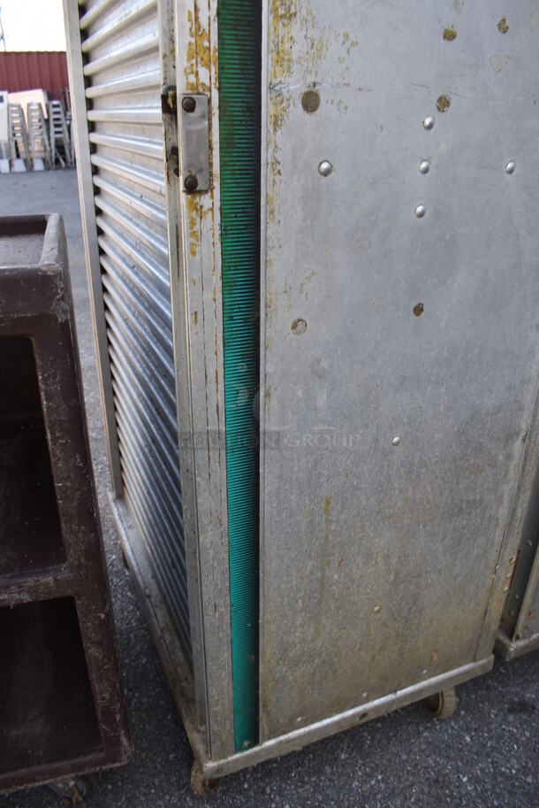 Cres Cor Metal Commercial Enclosed Pan Transport Rack on Commercial Casters. 21x31x69.5 - Image 5 of 5