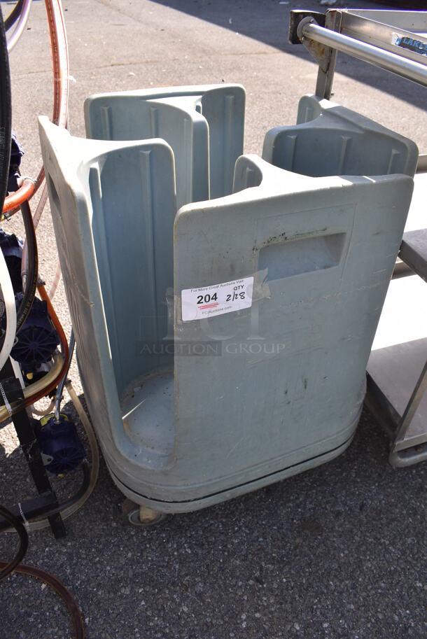 Metro Blue Poly Dish Cart on Commercial Casters. 22.5x22.5x30.5 - Image 4 of 4