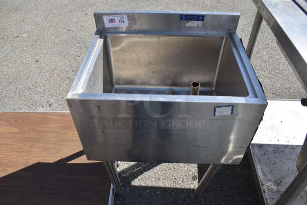Stainless Steel Single Bay Ice Bin. 24x18.5x33 - Image 1 of 4