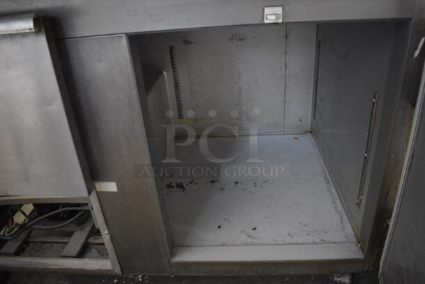 2012 Leader ESPT48 S/C Stainless Steel Commercial Pizza Prep Table on Commercial Casters. 115 Volts, 1 Phase. 48x35x45. Tested and Working! - Image 6 of 7