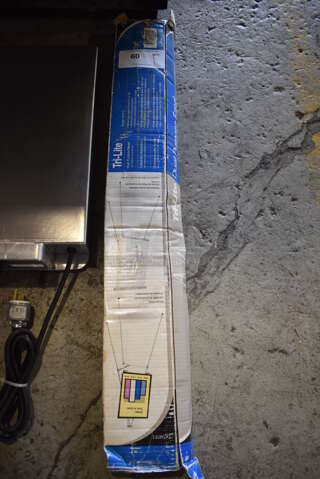 IN ORIGINAL BOX! Display Easel