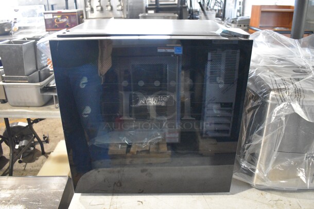 BRAND NEW SCRATCH AND DENT! Arctic King AWCA016ADB Metal Wine Cooler Chiller Merchandiser. 115 Volts, 1 Phase. 18.5x18x19. Tested and Working! - Image 1 of 6