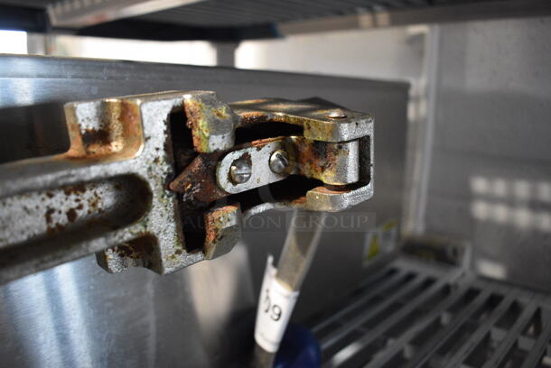 Metal Commercial Can Opener. 8.5x3.5x19 - Image 3 of 3