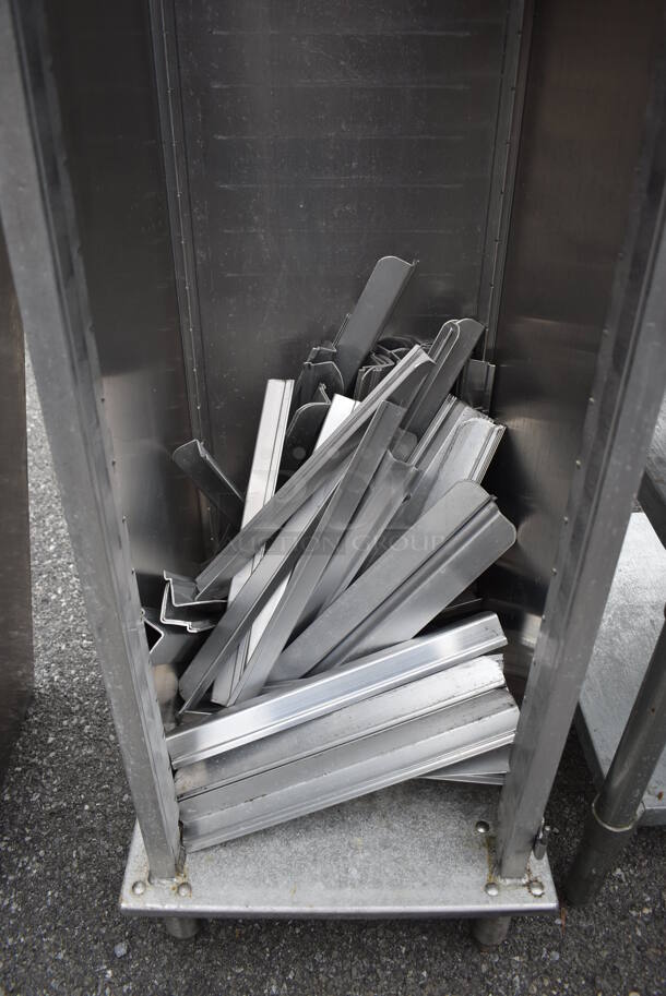 Lockwood Metal Enclosed Pan Rack. 17.5x21.5x77.5 - Image 4 of 5