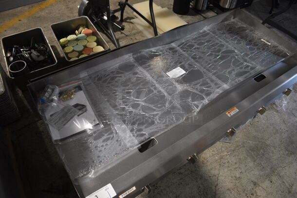 BRAND NEW SCRATCH AND DENT! Cooking Performance Group GT-CPG-60-NL Stainless Steel Commercial Countertop 60" Natural Gas Flat Top Griddle with Thermostatic Controls. 150,000 BTU. Tested and Working! - Image 6 of 6